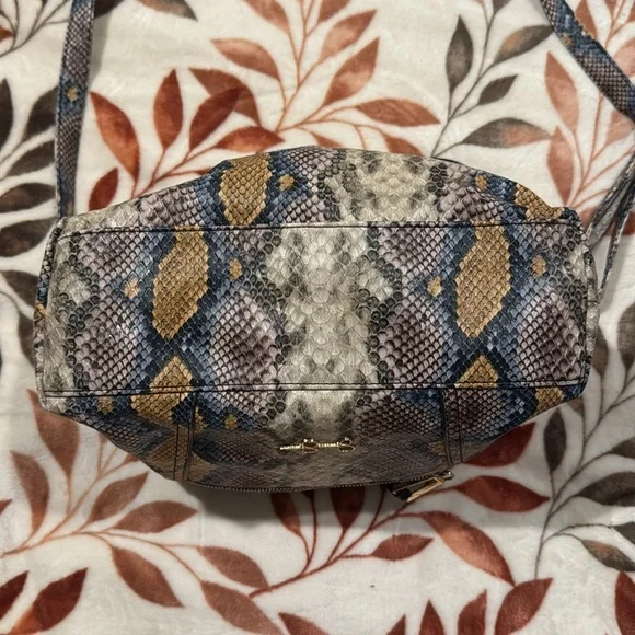 Jessica Simpson purse snake print - Picture 5 of 9